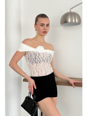 Very Moda Gül Detaylı Dantel Abiye Bluz| D2749
