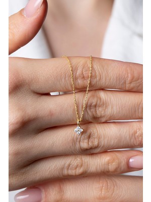 Empressco 925 Ayar Gümüş Minimal Gold Çiçek Kolye ELKMD50285A