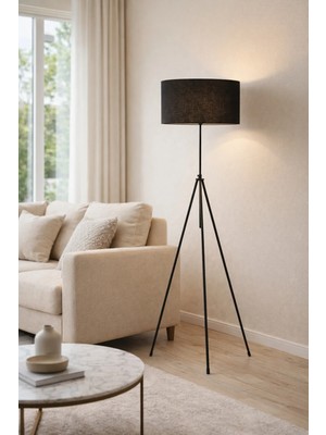 St. Morritz Piramit Metal Lambader - Siyah Başlık •• Tripot Lambader 3 Ayak Köşe Lambası Trend •• Tripod || Modern Lambader Dekoratif Lambader Köşe Lambası Tv Yanı Dekorasyon Oturma Odası Okuma Lambası Salon