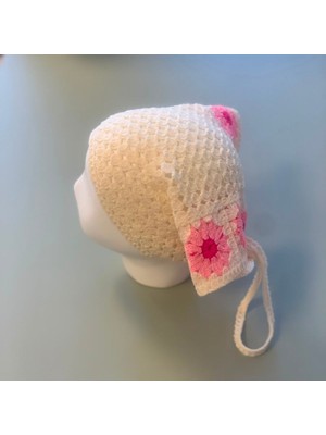 Dereff Krem Taban Pembe Çiçekli Örgü Bandana