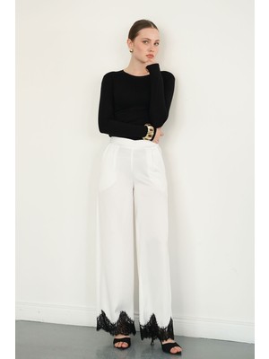 Very Moda Paçası Dantelli Saten Pantolon | D2969