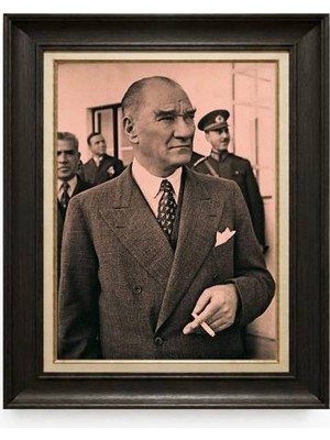 Tablore Siyah Varaklı Paspartulu Çerçeveli Atatürk Tablo A347