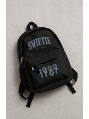 Fuddy Moda Unisex 1989 Swiftie Baskılı Sırt Çantası, Taylor Swift Temalı Okul Çantası