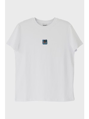 lofux Polaroid Kamera Desenli Nakış Tişört