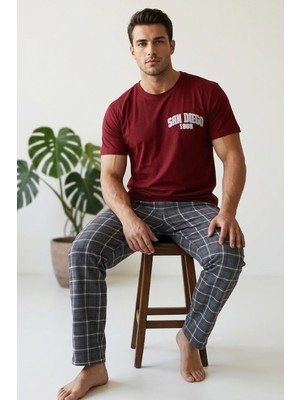 Siyah İnci Erkek Kısa Kollu Pijama Takım Bordo Füme Ekose Desenli Örme 8004 Rahat Kumaş