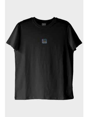 Lofux Polaroid Kamera Desenli Nakış Siyah T-Shirt