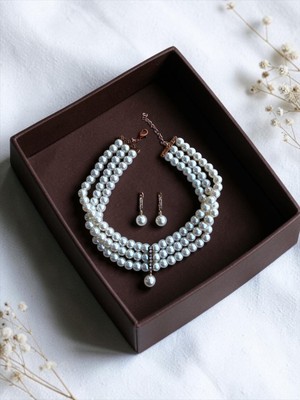 Fayra Accessories Kristal Taşlı Üç Sıra Inci Tasma Kolye ve Inci Küpe Seti