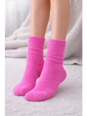 Emre Socks 1 Çift Kadın Peluş Patik Çorap Fuşya – Yumuşak, Şık Görünümlü ve Sıcak Tutan