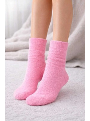 Emre Socks 1 Çift Kadın Peluş Patik Çorap Pembe – Yumuşak, Şık Görünümlü ve Sıcak Tutan