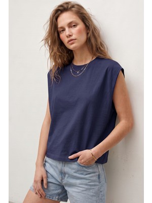 Elemge Premium %100 Pamuk Süprem Tok Kumaş Kadın Oversize Beyaz T-Shirt Geniş Omuzlu Dökümlü Kolsuz Bol Kalıp Basic Tişört