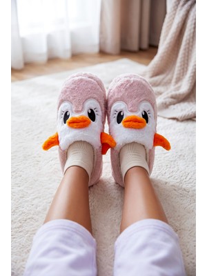 Nmoda Kadın Peluş Ev Terliği Penguen Desenli Kışlık Sıcak Tutan Kapalı Burun Yumuşak Tabanlı Rahat Pandufu