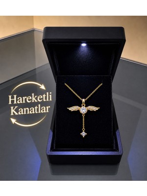 Gözde Aksesuarım Işıklı Kutuda Hareketli Kanatlı Çelik Kolye Gold