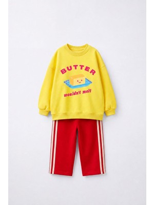 Magu Çocuk Pamuklu Sarı Baskılı Sweatshirt ve Kırmızı Şeritli Pantolon Takımı