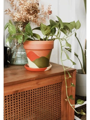 Odea Terracotta Konik Saksı+Tabak • Abstract No.03 (Orta)