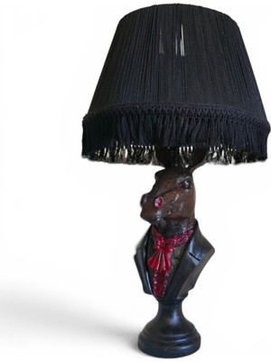 Odea At Figürlü Abajur Modern Sanatsal El Yapımı El Boyama Dayanıklı Polyester Dekoratif Masa Lambası Siyah Şapkalı Şık Ev Ofis Otel Dekoru