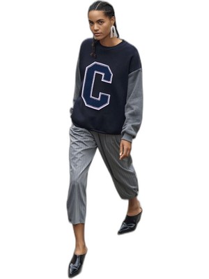 Odea Keçe Basklı Sweatshirt Lacivert