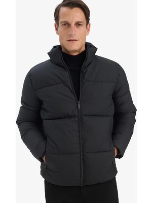 Odea Defacto Su Itici Slim Fit Dar Kesim Dik Yaka Astarlı Fermuarlı Rüzgar Geçirmez Şişme Mont C5631AX25WN