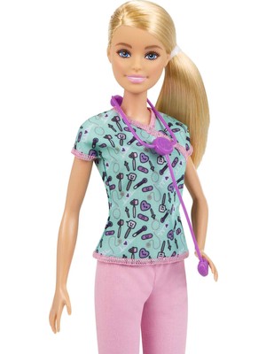 Odea Barbie Hemşire Bebek, Sarı Saçlı Barbie Hemşire Bebek (30,40 Cm), 3 Yaş ve Üzeri Kızlar Için Harika Bir Hediyedir, GTW39