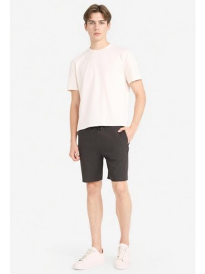 Odea Defacto Regular Fit Düz Paça Cepli Basic Şort B8792AX26SP