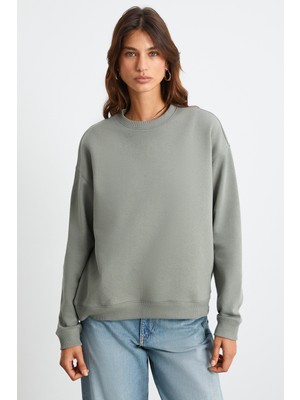 Ethiquet Maıja Kadın Bisiklet Yaka Içi Polarlı Oversize Fit Basic Açık Haki Sweatshirt