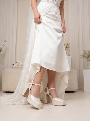 Nesil Shoes Mrv 185821 Sedef Arkası Açık Gelinlik Sandalet