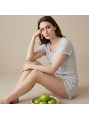 Bonbon Kadın Koyu Gri Renk Bohçalık Çeyizlik Hediyelik Kısa Kollu Pijama ve Şortlu 3'lü Pamuklu Pijama Takım BB2333