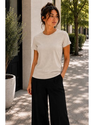 Hayalet Kadın Bisiklet Yaka Kısa Kol T-Shirt Ultra Soft Basic Bluz