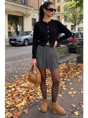 Lela Premium Regular Fit Yuvarlak Yaka Crop Triko Hırka Bayan Hırka 680HI00110