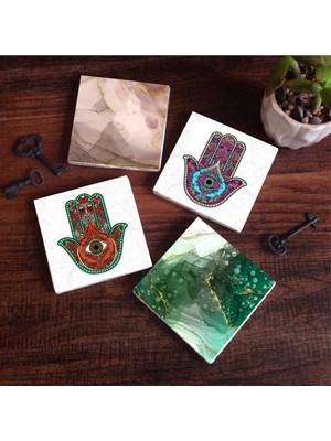 Aesco Pinecone Stone Soyut Sanat, Fatma Ana Eli (Hamsa) Taş Bardak Altlığı Seti - 4 Parça - Dekoratif, Rustik Mutfak Aksesuarı, 10X10 Cm, Kaydırmaz Tabanlı, Şık ve Dayanıklı SC296