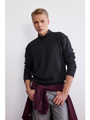 Aesco Defacto Regular Fit Yarım Balıkçı Yaka Sweatshirt E9625AX25AU