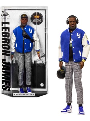 Aesco Barbie Bomber Ceketi, Kulaklık ve Güneş Gözlüğü Gibi Aksesuarlarıyla Koleksiyona Uygun Signature Lebron James Kenbassadors Bebek, HRM33