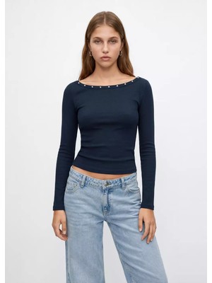 MANGO Teen Kayık yaka zımbalı tişört