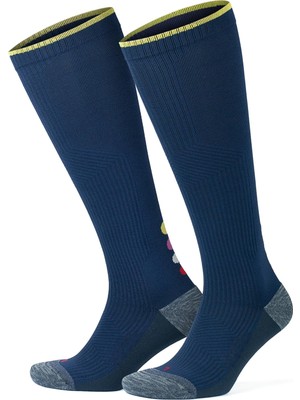 Aesco Gowith Erkek ve Kadın Için Renkli Havlulu Dikişsiz (20-30 mm Hg) Basınçlı Uçuş Seyahat Çorabı 3595