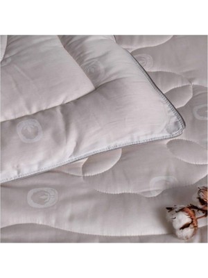Die Grup Taç 71003248 Microfiber Yorgan King Size, 215X235 cm