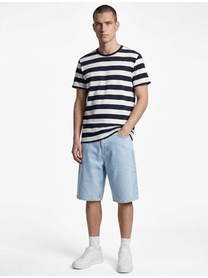 Die Grup Normal Bel Pamuklu Bermuda Straight Fit Jean Şort