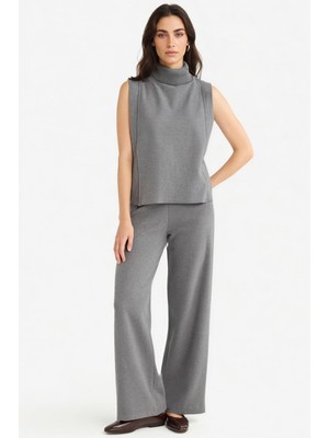 Die Grup Defacto Straight Fit Geniş Paça Pantolon G1585AX25WN