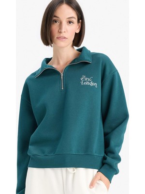 Die Grup Defacto Regular Fit Yarım Fermuarlı Baskılı Kalın Sweatshirt