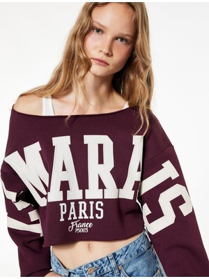 Die Grup Şardonlu Uzun Kollu Baskılı Kayık Yaka Oversize Crop Sweatshirt