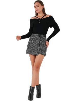 Die Grup Lela Pamuklu Kırçıllı Relaxed Fit Mini Boy Kemerli Şort Etek Bayan Şort Etek 611SR0083