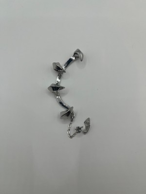 AG23 Tasarım Pençe Sağ Kulak Rave Techno Tekno Earcuff Küpe