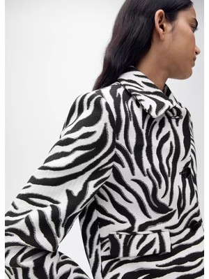 Mango Zebra Desenli Düğmeli Ceket