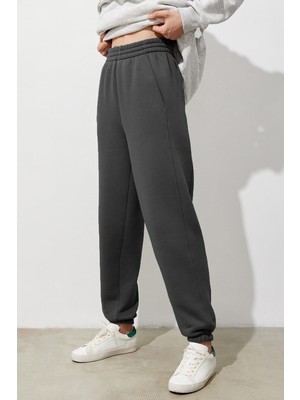 Hakay Madmext Kadın Spor Giyim Eşofman Altı, Comfort Fit, Dar Paça, Beyaz, S Beden