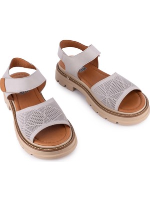 Emel Ayakkabı  Hakiki Deri Lazer Baskılı Ledy Modern Sandalet Taş Deri 09-Ln-34