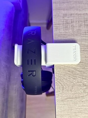 Hakay Premium Beyaz Masa Kenarı Kulaklık Standı – Polardock Edition | Kaydırmaz Keçeli, Ergonomik ve Güçlendirilmiş