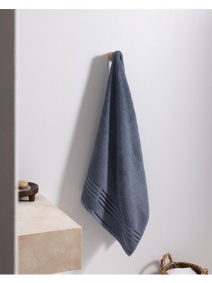 Frefly Store Madame Coco Marnot BORDÜRÜ%100 Pamuk Floşlu Banyo Havlusu - Mavi - 70X140 cm