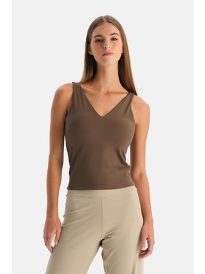 Frefly Store Dagi V Yaka Cup Dolgulu Spor Atlet, M, 26SW13136BB, Kahverengi, Kadın