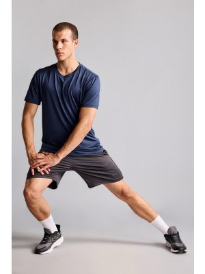 Frefly Store Defacto Standart Fit Sporcu Kısa Paça Cepli Şort E7519AX26SM