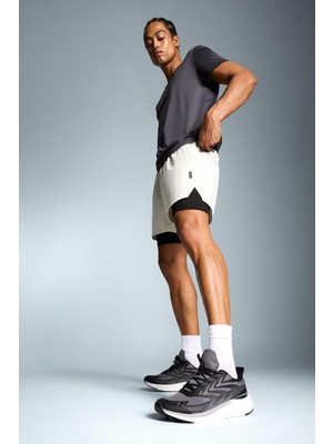 Frefly Store Defacto Slim Fit Dar Kesim Sporcu Taytlı Şort E2759AX25SM
