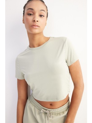 Frefly Store Defacto Crop Basic Sporcu Tişört D7295AX25SP