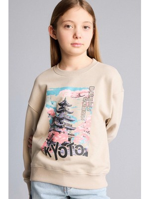 DeFacto Relax Fit Bisiklet Yaka Baskılı Sweatshirt Kız Çocuk E6843A825WN